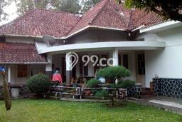 For Sale! Premium House LT 1200m2 Desain Modern di Cipaganti For Sale! Premium House LT 1200m2 Desain Modern di Cipaganti