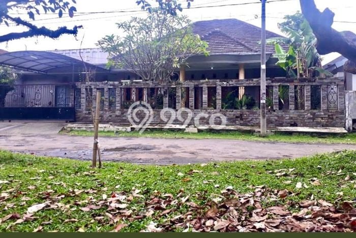 For Sale Rumah Mewah Exclusive di Babakan Ciparay, Bandung For Sale Rumah Mewah Exclusive di Babakan Ciparay, Bandung