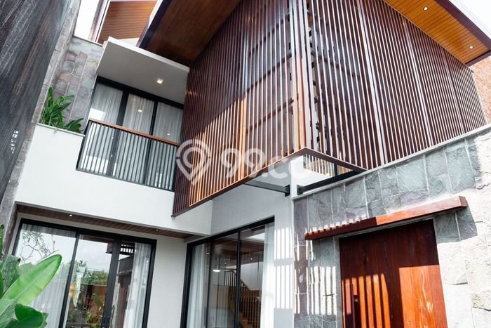 For Sale! Luxury House LT 120m2 Desain Elegan di Canggu For Sale! Luxury House LT 120m2 Desain Elegan di Canggu
