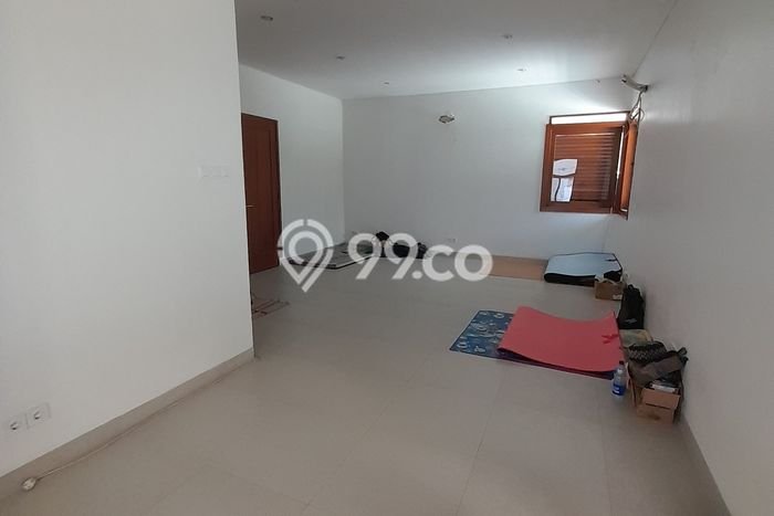 Komersial Disewa di Bandung dengan LB 100m2 Area Komersial Ramai Komersial Disewa di Bandung dengan LB 100m2 Area Komersial Ramai