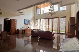 Rumah Luxury Modern Tanpa Renovasi di Setra Duta Bandung Rumah Luxury Modern Tanpa Renovasi di Setra Duta Bandung