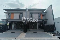 Dijual Rumah Mewah Elegan Dengan View Eksklusif di Sutorejo, Surabaya Dijual Rumah Mewah Elegan Dengan View Eksklusif di Sutorejo, Surabaya