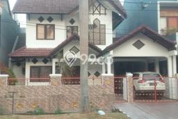 Rumah Mewah LB 300m2 Siap Huni Desain Elegan di Kemang Pratama, Bekasi Rumah Mewah LB 300m2 Siap Huni Desain Elegan di Kemang Pratama, Bekasi