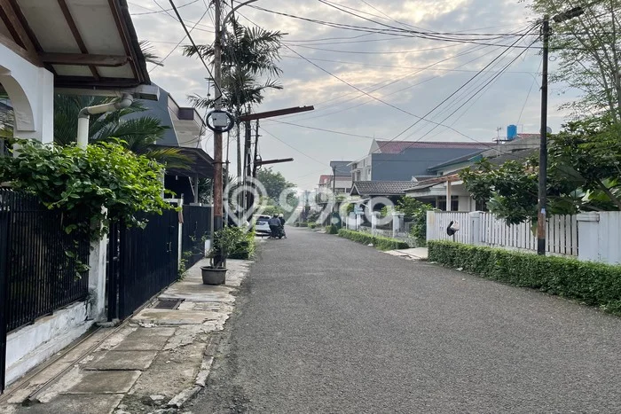 Hunian Nyaman Asri 3 KT Siap Huni di Veteran Jakarta Selatan Hunian Nyaman Asri 3 KT Siap Huni di Veteran Jakarta Selatan
