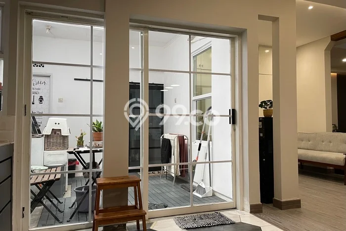 Dijual Rumah Mewah Megah Dengan View Cantik di Bintaro, Jakarta Selatan Dijual Rumah Mewah Megah Dengan View Cantik di Bintaro, Jakarta Selatan