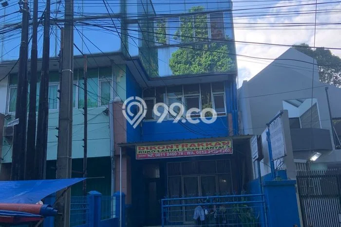 For Rent Komersial Kawasan Strategis di Gatot Subroto, Luas 100m², Siap Usaha For Rent Komersial Kawasan Strategis di Gatot Subroto, Luas 100m², Siap Usaha
