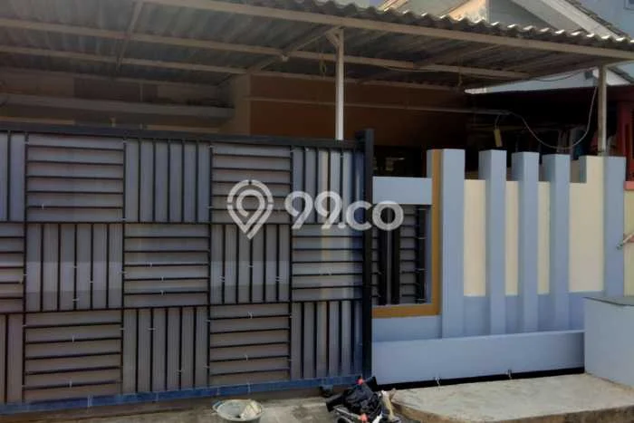 Disewakan! Rumah 2 Kamar Tidur &
2 Kamar Mandi di Bekasi, Bekasi Disewakan! Rumah 2 Kamar Tidur &
2 Kamar Mandi di Bekasi, Bekasi