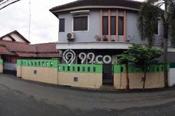 Hunian Mewah LB 150m2 Siap Pakai Desain Elegan di Lenteng Agung, Jakarta Selatan Hunian Mewah LB 150m2 Siap Pakai Desain Elegan di Lenteng Agung, Jakarta Selatan
