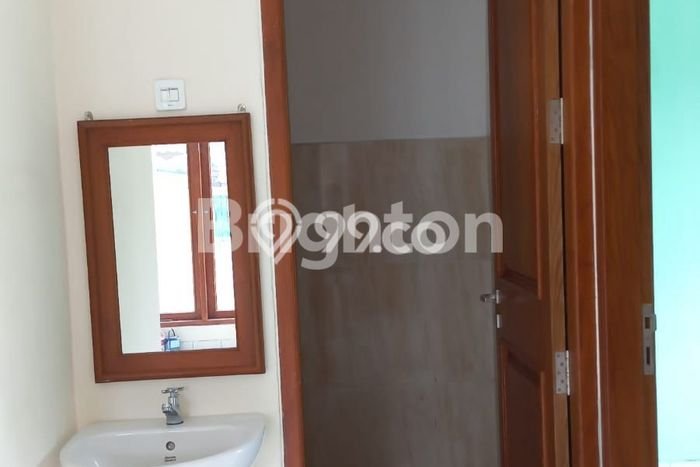 Rumah Modern 4 KT LT 189m2 di Serpong Villa Melati Mas Rumah Modern 4 KT LT 189m2 di Serpong Villa Melati Mas