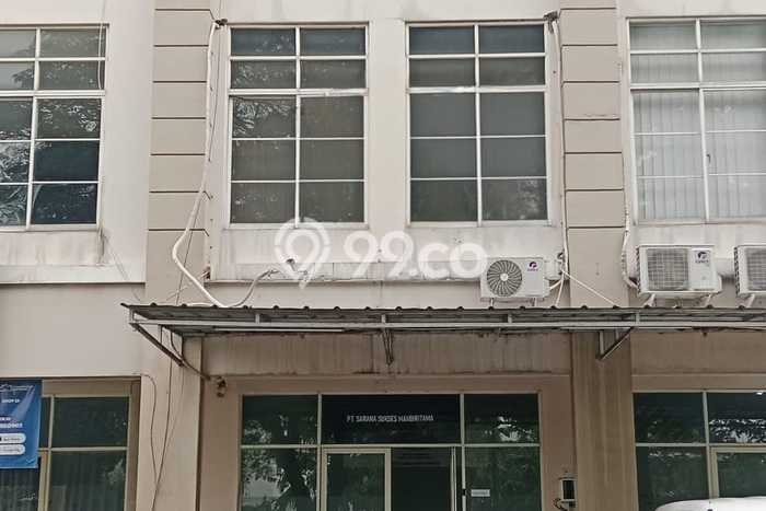 Ruko Bagus Dijual LB 236m2 Lokasi Strategis Jakarta Barat Area Cocok untuk Bisnis Ruko Bagus Dijual LB 236m2 Lokasi Strategis Jakarta Barat Area Cocok untuk Bisnis