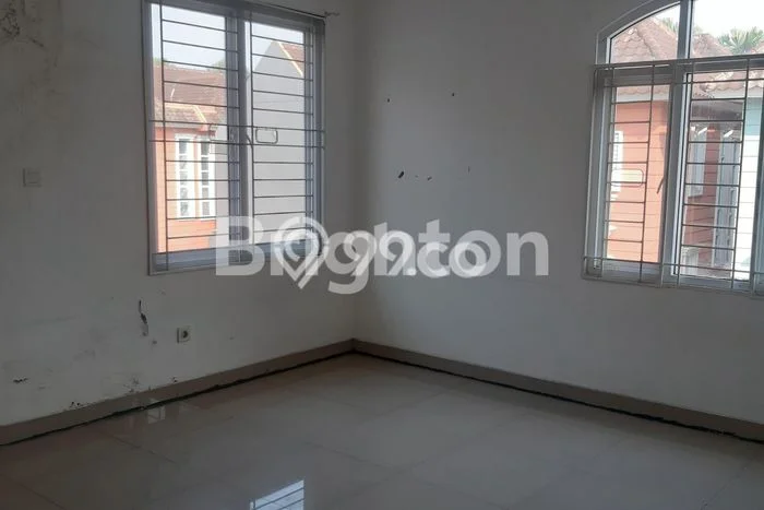 Rumah Minimalis 3 Kamar LT 96m2 di Gading Serpong Rumah Minimalis 3 Kamar LT 96m2 di Gading Serpong