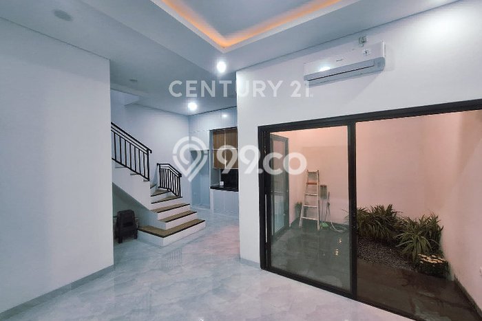 Rumah Modern 4 KT di Graha Raya Bintaro Tangerang Selatan Unfurnished Rumah Modern 4 KT di Graha Raya Bintaro Tangerang Selatan Unfurnished