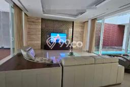 Siap Huni Hunian Elit 6 Kamar di Kelapa Gading Dekat ke Mana Pun Siap Huni Hunian Elit 6 Kamar di Kelapa Gading Dekat ke Mana Pun