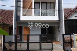 Ready to Use! Luxury House LT 140m2 Desain Modern di Bintaro Ready to Use! Luxury House LT 140m2 Desain Modern di Bintaro
