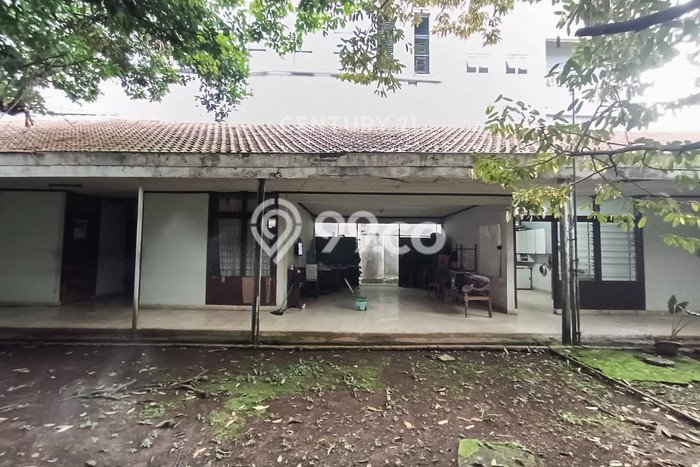 KESEMPATAN EMAS! Rumah di Paledang, Bogor, Luas 759m² Bangunan 303m² KESEMPATAN EMAS! Rumah di Paledang, Bogor, Luas 759m² Bangunan 303m²