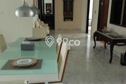Apartemen Sewa 3 Kamar Hemat Siap Huni di Jakarta Selatan, Luas 232m2 Apartemen Sewa 3 Kamar Hemat Siap Huni di Jakarta Selatan, Luas 232m2
