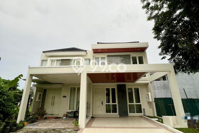 Rumah Minimalis 5 Kamar LT 90m2 di Pakuwon Rumah Minimalis 5 Kamar LT 90m2 di Pakuwon