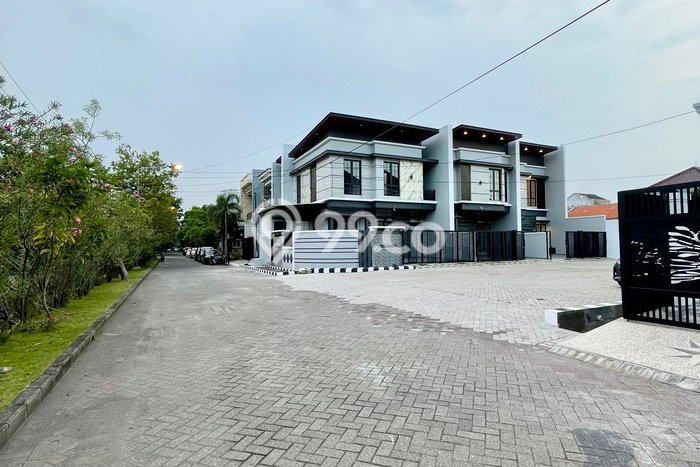 Rumah Elit Modern Siap Huni di Galaxy Surabaya Rumah Elit Modern Siap Huni di Galaxy Surabaya