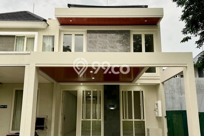 Rumah Minimalis 5 Kamar LT 90m2 di Pakuwon Rumah Minimalis 5 Kamar LT 90m2 di Pakuwon