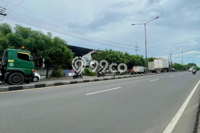 Kantor Usaha Dijual di Krian Sidoarjo LT 5100m2 & LB 2400m2 Kantor Usaha Dijual di Krian Sidoarjo LT 5100m2 & LB 2400m2