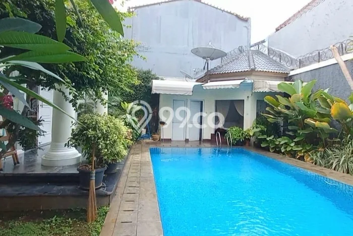 PREMIUM CHOICE! Rumah di Mampang Prapatan, 5 KT, Lingkungan Asri, LT 430m2m² LB 650m2m² PREMIUM CHOICE! Rumah di Mampang Prapatan, 5 KT, Lingkungan Asri, LT 430m2m² LB 650m2m²