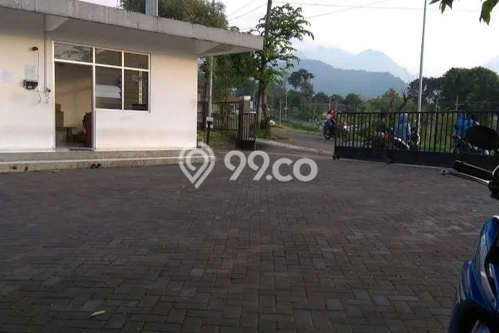 Dijual Pabrik Premium di Mojosari, Luas 5000m², Mainroad, Kawasan Komersial Dijual Pabrik Premium di Mojosari, Luas 5000m², Mainroad, Kawasan Komersial