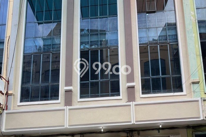 Unit Ruko Dijual di Rungkut Surabaya Luas Bangunan 120m2 Unit Ruko Dijual di Rungkut Surabaya Luas Bangunan 120m2
