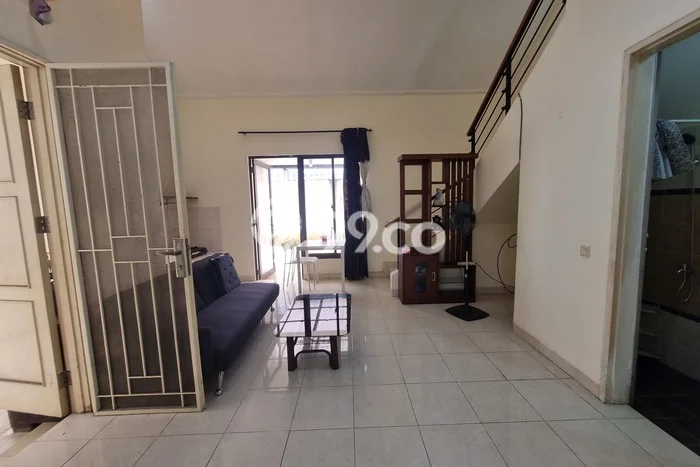 Rumah Mewah LB 85m2 Siap Pakai Desain Elegan di Gading Serpong, Tangerang Rumah Mewah LB 85m2 Siap Pakai Desain Elegan di Gading Serpong, Tangerang