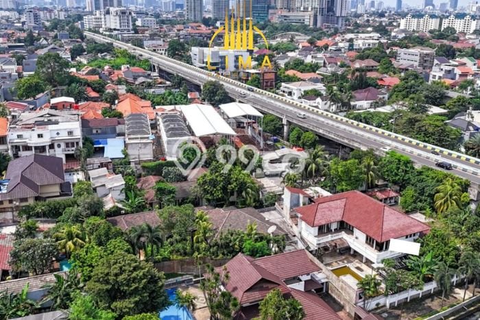 Lokasi Ideal! Vila Kawasan , Ukuran 1273m2m², Lingkungan Nyaman dan aman Lokasi Ideal! Vila Kawasan , Ukuran 1273m2m², Lingkungan Nyaman dan aman
