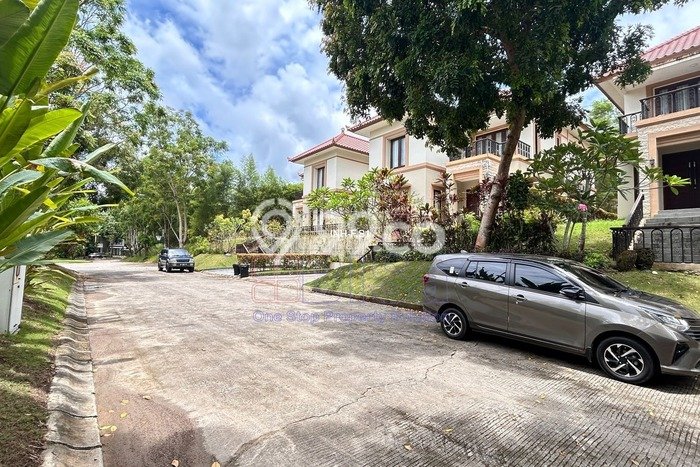 SPECIAL LISTING! Rumah di Muka Kuning, 3 KT, Dekat Fasilitas, LT 500m² LB 450m² SPECIAL LISTING! Rumah di Muka Kuning, 3 KT, Dekat Fasilitas, LT 500m² LB 450m²