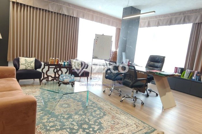 LOKASI STRATEGIS! Ruko di , Luas 529m2m², Jalan Strategis LOKASI STRATEGIS! Ruko di , Luas 529m2m², Jalan Strategis