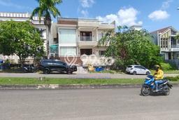Siap Huni Rumah Mewah 6 Kamar di Batam Kota Dekat ke Mana Saja Siap Huni Rumah Mewah 6 Kamar di Batam Kota Dekat ke Mana Saja