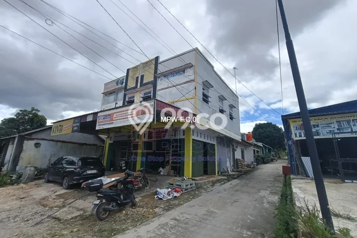 Lokasi Strategis! Dijual Ruko Bisnis di Sagulung, Batam Kondisi Baik Lokasi Strategis! Dijual Ruko Bisnis di Sagulung, Batam Kondisi Baik