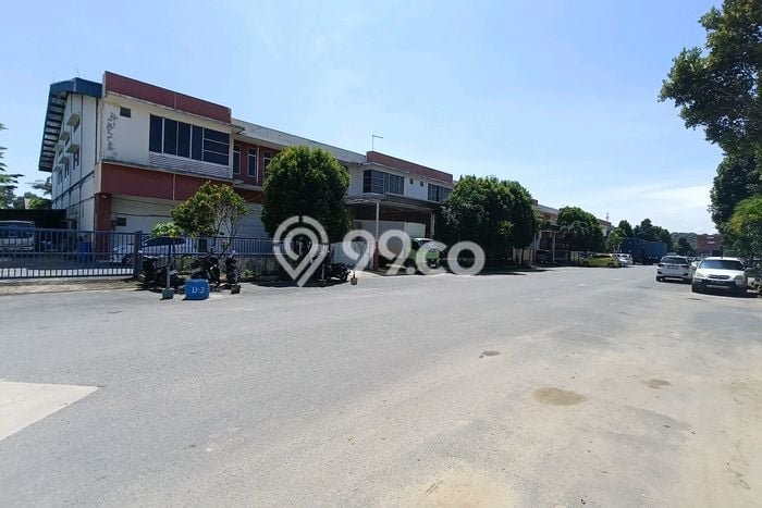 Gudang Dijual Lokasi Emas di Batu Ampar Luas 336m2 Gudang Dijual Lokasi Emas di Batu Ampar Luas 336m2