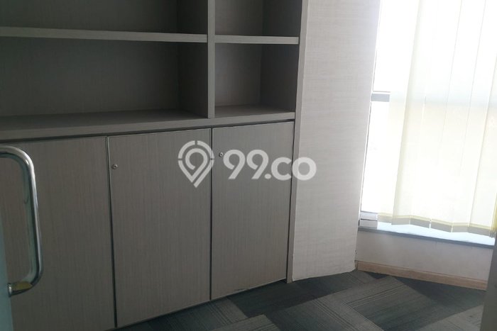 Disewakan Kantor di Kawasan Ramai Central Park Luas 257m2 Disewakan Kantor di Kawasan Ramai Central Park Luas 257m2