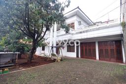 Siap Huni Hunian Elit 6 Kamar di Palmerah Dekat ke Mana Pun Siap Huni Hunian Elit 6 Kamar di Palmerah Dekat ke Mana Pun
