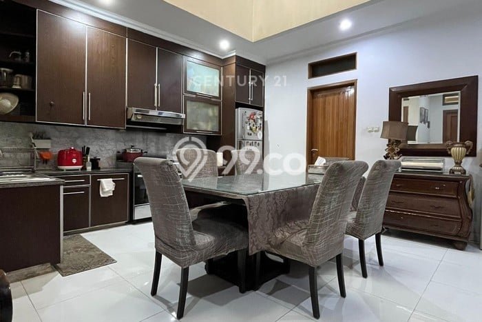 Dijual Rumah Premium dengan Fasilitas Sekitar Komplit di Pasar Minggu, Jakarta Selatan Dijual Rumah Premium dengan Fasilitas Sekitar Komplit di Pasar Minggu, Jakarta Selatan
