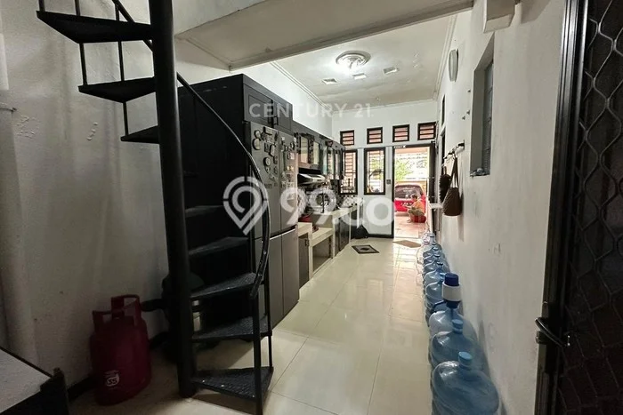 Siap Huni Rumah Mewah 4 Kamar di Cakung Dekat ke Mana Saja Siap Huni Rumah Mewah 4 Kamar di Cakung Dekat ke Mana Saja