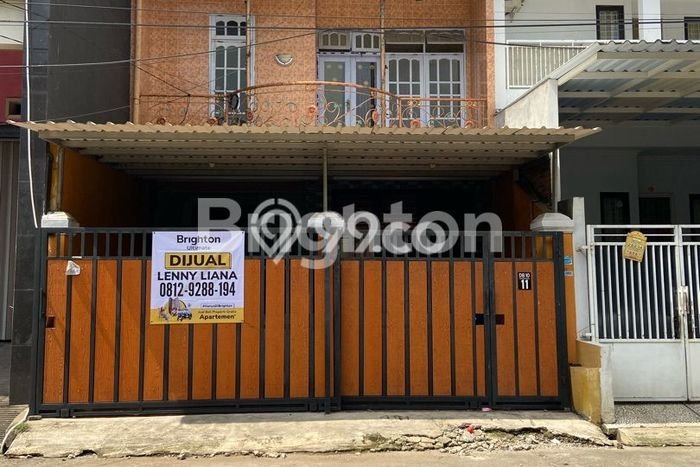 For Sale Rumah 3 Kamar Lokasi Ideal Bagus dan Strategis di Ciledug For Sale Rumah 3 Kamar Lokasi Ideal Bagus dan Strategis di Ciledug