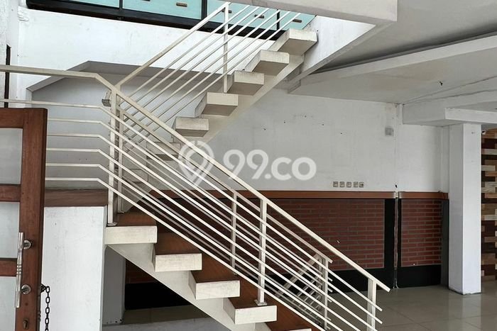 Unit Ruko Dijual di Bandung LT 190m2 & LB 360m2 Unit Ruko Dijual di Bandung LT 190m2 & LB 360m2