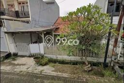 Rumah area Tenggilis Mejoyo, Surabaya, LT 200m2m² LB 150m2m² - SEGERA MILIKI! Rumah area Tenggilis Mejoyo, Surabaya, LT 200m2m² LB 150m2m² - SEGERA MILIKI!