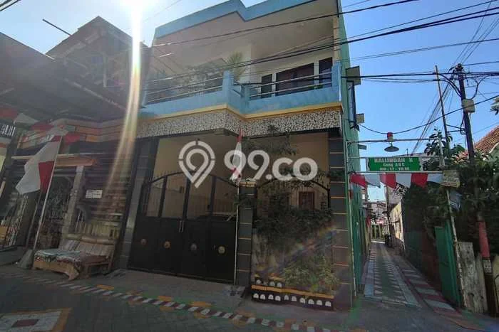 Jual Rumah Minimalis Bagus Punya 3 KT di Mulyorejo Surabaya SHM Jual Rumah Minimalis Bagus Punya 3 KT di Mulyorejo Surabaya SHM