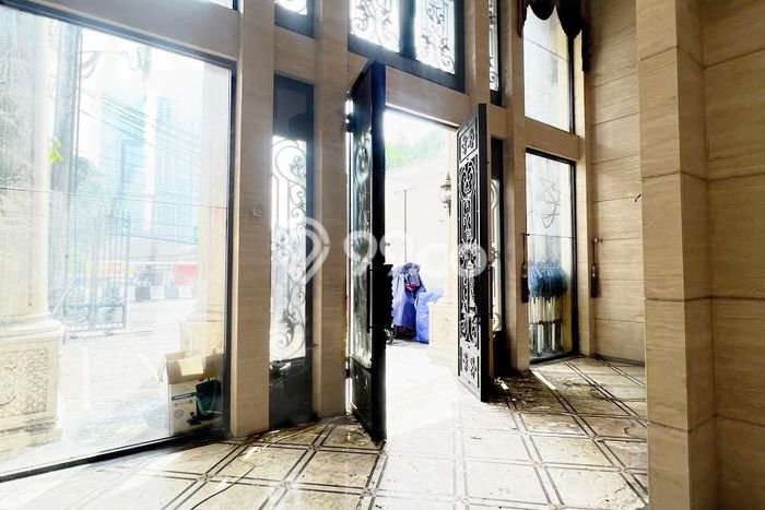 Kantor Kawasan Tanah Abang, Luas 900m², Mainroad, Area Strategis Kantor Kawasan Tanah Abang, Luas 900m², Mainroad, Area Strategis
