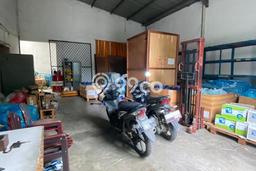 Dijual! Gudang di Cikarang Bekasi LT 300m2 / LB 160m2 Kawasan Bisnis Dijual! Gudang di Cikarang Bekasi LT 300m2 / LB 160m2 Kawasan Bisnis