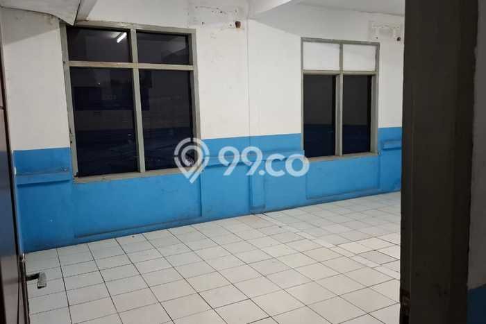 Unit Komersial Disewakan di Radio Dalam di Area Ramai & Strategis Unit Komersial Disewakan di Radio Dalam di Area Ramai & Strategis