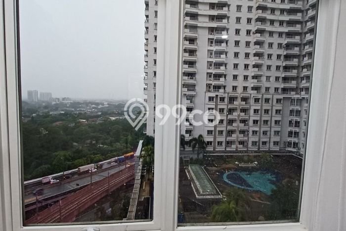 Hunian Apartemen High-Class untuk Dijual di Jakarta Selatan dengan 4 BR & 3 Kamar Mandi Hunian Apartemen High-Class untuk Dijual di Jakarta Selatan dengan 4 BR & 3 Kamar Mandi