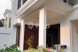 Jual Rumah Mewah Elegan Dengan View Eksklusif di Pondok Indah, Jakarta Selatan Jual Rumah Mewah Elegan Dengan View Eksklusif di Pondok Indah, Jakarta Selatan