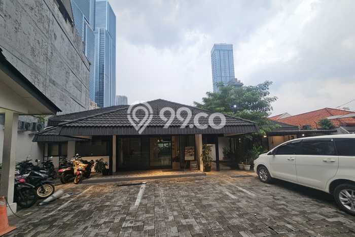 Unit Komersial disewakan di Menteng Jakarta Pusat dengan LT 708m2 / LB 500m2 Unit Komersial disewakan di Menteng Jakarta Pusat dengan LT 708m2 / LB 500m2