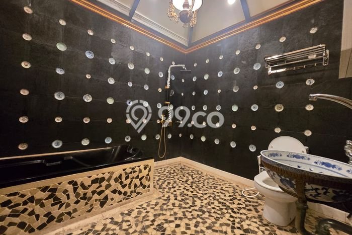 Vila di , Area 1025m2m², Lokasi Premium Vila di , Area 1025m2m², Lokasi Premium