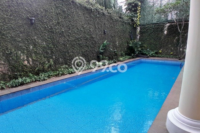 Rumah Bagus Disewakan di Pejaten, Jakarta Selatan LT 500m2, LB 300m2 Rumah Bagus Disewakan di Pejaten, Jakarta Selatan LT 500m2, LB 300m2
